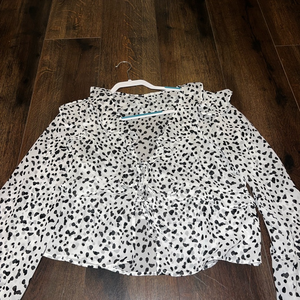Women's Black and White Polka Dot Top